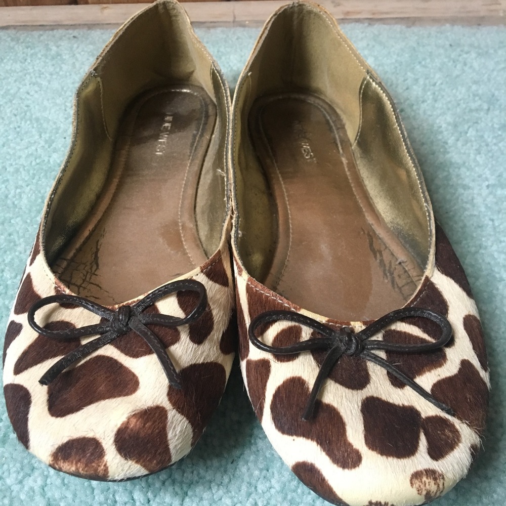 Nine West Giraffe Ballet Flats